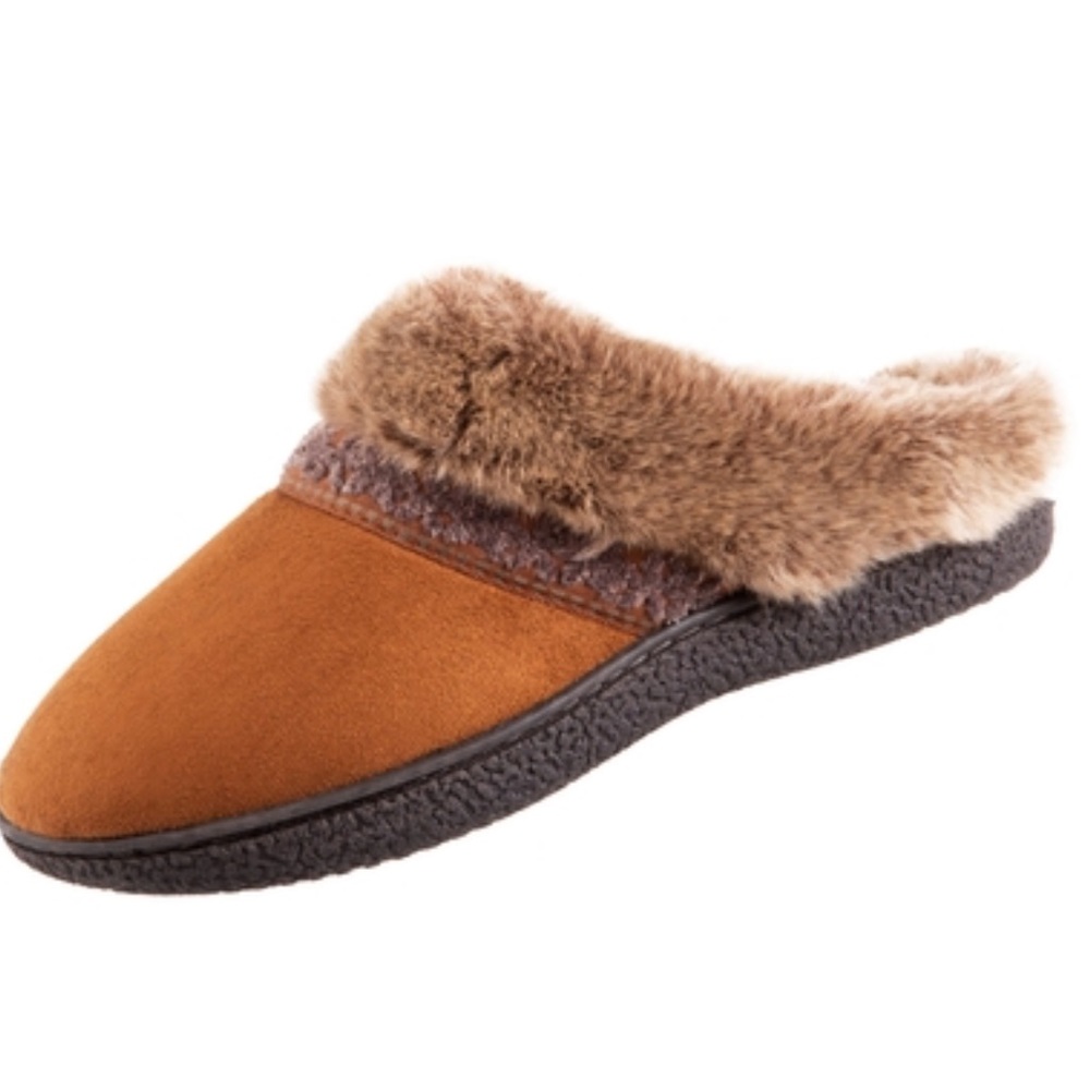 NWT Isotoner Microsuede Basil Hoodback Slippers